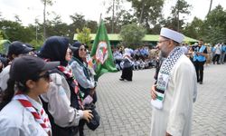 Diyanet İşleri Başkanı Erbaş, İstanbul’da Kudüs ve Filistin Davasını Destekleme Kampı’nı ziyaret etti