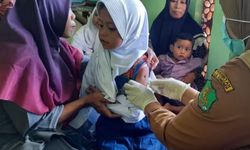 Endonezya'da kızamık salgını: 17 kişi hayatını kaybetti