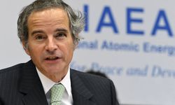 Grossi: IAEA müfettişlerinin ilk grubu İran'a döndü