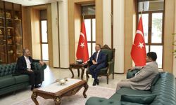 HÜDA PAR Milletvekili Demir'den Vali Çeber'e ziyaret
