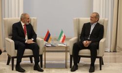 İran Cumhurbaşkanı Pezeşkiyan ile Paşinyan Erivan-Bakü anlaşmasını görüştü
