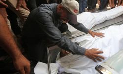 İşgalciler Gazze'de sivilleri bombaladı: 3 şehit