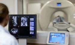 Sağlık Bakanlığı ücretsiz kanser taramaları için SMS ile bilgilendirme dönemi başlattı