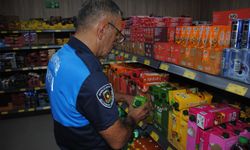 Şanlıurfa’da zincir marketlerde tarihi geçmiş ürünlere el konuldu