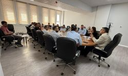 Siirt İl Sağlık Müdürü Hacıoğlu başkanlığında ‘sağlık yönetimi zirvesi’ düzenlendi