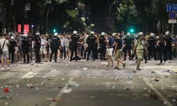 Sırbistan'da hükümet karşıtı protestolar devam ediyor