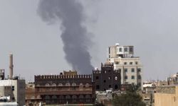 Siyonist rejimden Yemen’e hava saldırısı