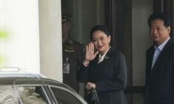 Tayland Başbakanı Shinawatra görevden alındı