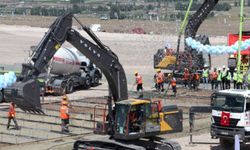 Türkiye Zengezur Koridoru için ilk kazmayı vurdu