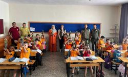 Anamur’da eğitim yılında öğrencilere fidan dağıtıldı