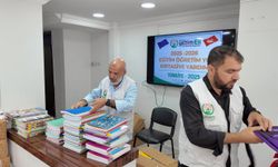 Avrupa Yetimeli'nden öğrencilere kırtasiye desteği