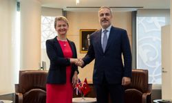 Bakan Fidan, İngiltere Dışişleri Bakanı Cooper ile görüştü