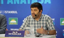 Doç. Dr. Çelik: Anayasa bağlamında manevi bir eğitim sistemi kurgulamalıyız