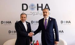 Doha'da Türkiye ve İran dış işleri bakanları bir görüşme gerçekleştirdi