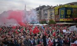 Filistin ve Sumud'a destek için duyarlı vatandaşlar Kocaeli de bir araya geldi.