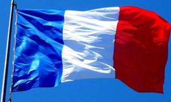 Fransa, Mali ile güvenlik iş birliğini askıya aldı ve iki diplomatı sınır dışı etti