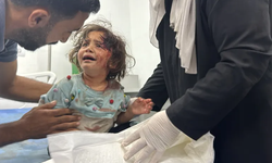 Gazze'deki çocuk hastanesine siyonist saldırı: Sağlık sistemi risk altında