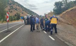 Gümüşhane'de tır kazası: Sürücü yaralı