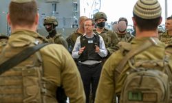 İngiltere'de, Herzog hakkında yakalama kararı talep edildi