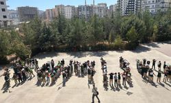 Mardinli onlarca öğrenciden Küresel Sumud Filosuna destek