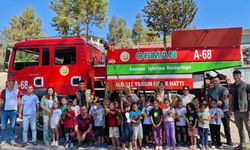 Mersin’de öğrencilere fidan dağıtıldı