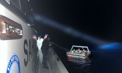 Muğla açıklarında 35 düzensiz göçmen kurtarıldı