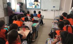 Öğrencilere dijital bağımlılığın fiziksel ve psikolojik etkileri aktarıldı
