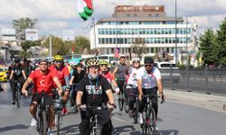 Pedallar Küresel Sumud Filosu'na destek için çevrildi