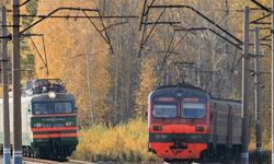 Rusya'da tren raylarında patlama: 2 ölü
