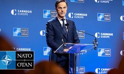 Rutte: Ukrayna'ya asker konuşlandırma kararı Kiev'indir