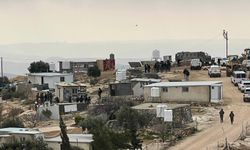 Siyonist rejim, 3 bin dönüm araziye sahip Filistin köyünü ikinci kez yerle bir etti