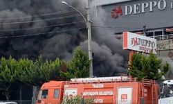 Trabzon’da alışveriş merkezi alevlere teslim oldu