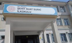 Van’da okula bıçaklı saldırı: 1’i ağır 2 öğretmen yaralandı