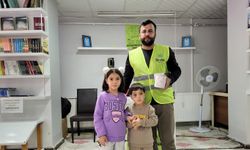 Vanlı çocuklar kumbaralarını Gazze'ye bağışladı