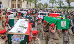 Yemen'de işgalin katlettiği 32 gazeteci defnedildi