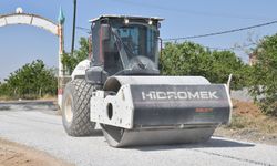 Yeşilyurt Belediyesinden kırsalda asfalt serimi