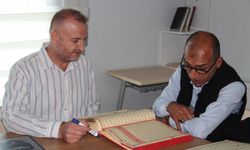 47 yaşındaki Metin Yıldız, Kur'an sevgisiyle engelleri aştı