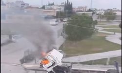 Adana'da park halindeki kamyon yandı