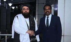 Afganistan Dışişleri Bakanı'ndan Hindistan'a ilk ziyaret