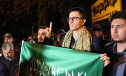 Ankara’da tesettüre hakarete tepki: Vatandaşlar mekân önünde toplandı