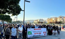 Antalya'da HÜDA PAR'dan  “Soykırımcı Siyonistler Yargılansın” imza kampanyasına destek