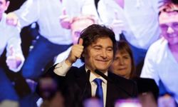 Arjantin'de parlamento seçimlerini Devlet Başkanı Milei’nin partisi kazandı