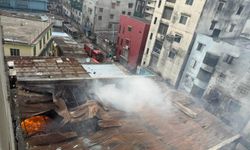 Bangladeş'te fabrika yangını: 16 ölü