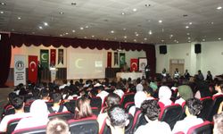 Doç. Dr. Öz: Bağımlılık, nefsani dürtülerin neticesinde hasıl olan bir idrake tabi olmaktır