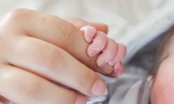 Doğum izni süreleri uzatılıyor: Anne ve babaya yeni haklar