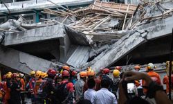 Endonezya'da çöken okul binasında ölü sayısı 37'ye yükseldi