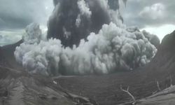 Filipinler’deki Taal Yanardağı’nda art arda patlamalar