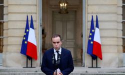 Fransa'da Başbakan Lecornu yeni hükümeti kurdu