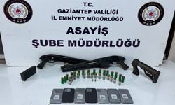 Gaziantep’te ruhsatsız silah ve kaçak telefon operasyonu