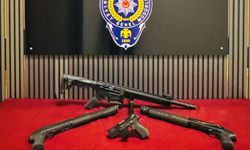 Gaziantep'te ruhsatsız silah ve kumar operasyonu: 4 gözaltı